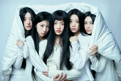 아일릿 맴버 눈만 보고 맞히기